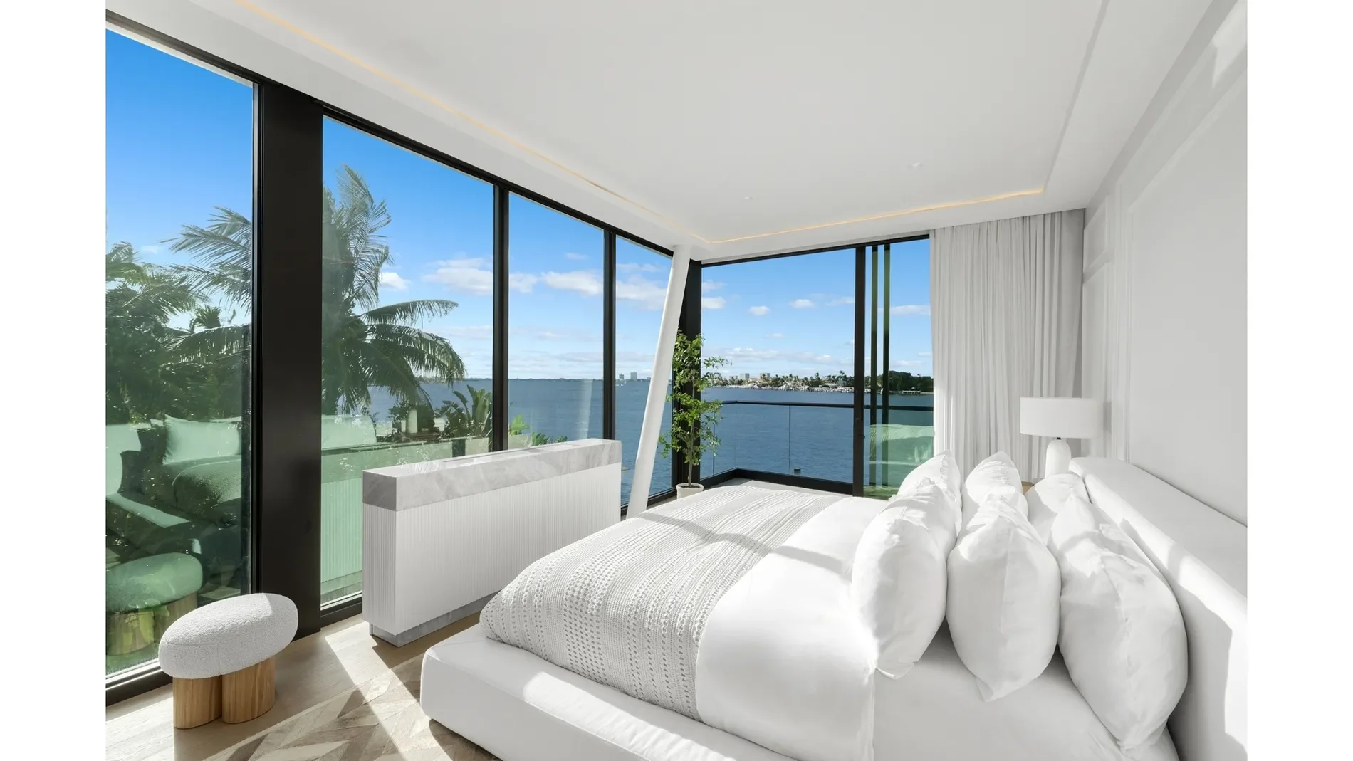 1165 N Biscayne Point Rd, Miami Beach, Florida, United States. - Photo 9