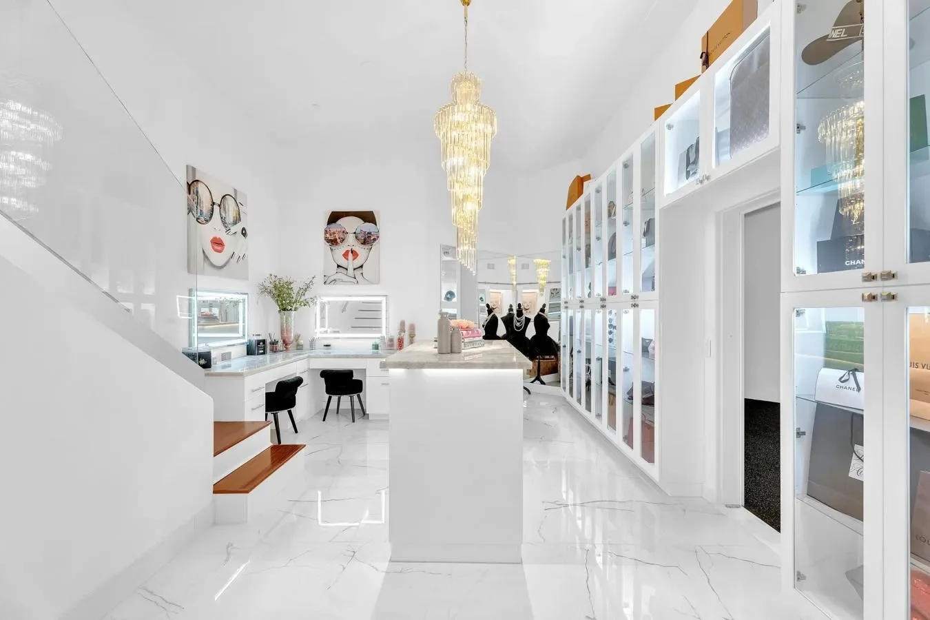 Gallery photo 10