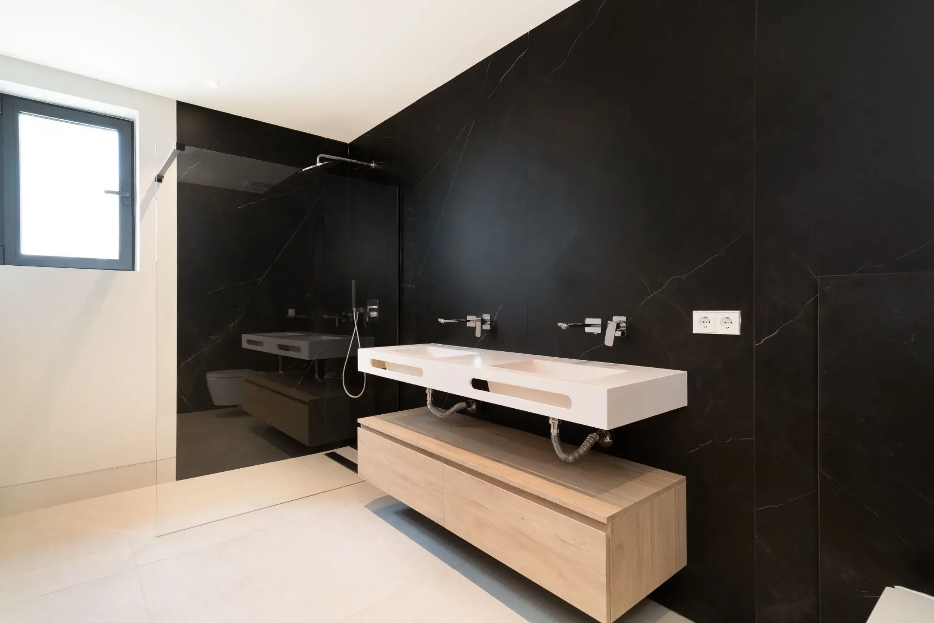 Gallery photo 5