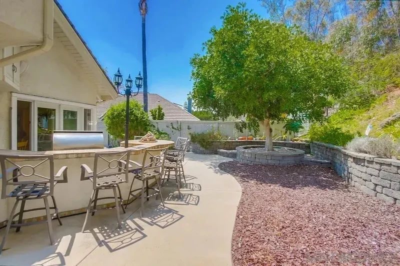 10494 Livewood Way, San Diego, California, United States. - Photo 43