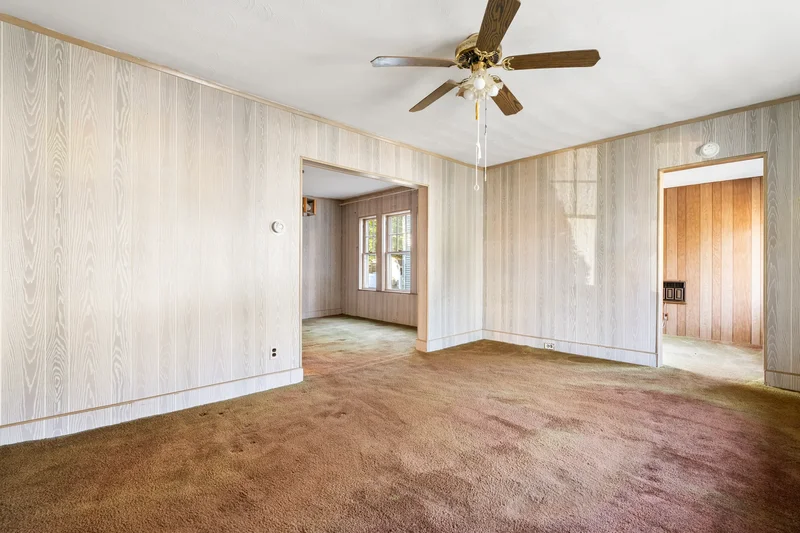 40 Century St , Medford, MA 02155, Medford, Massachusetts, United States. - Photo 3