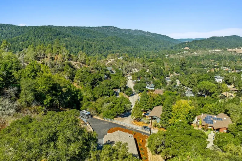 407 Webster Drive, Ben Lomond, California, United States. - Photo 21