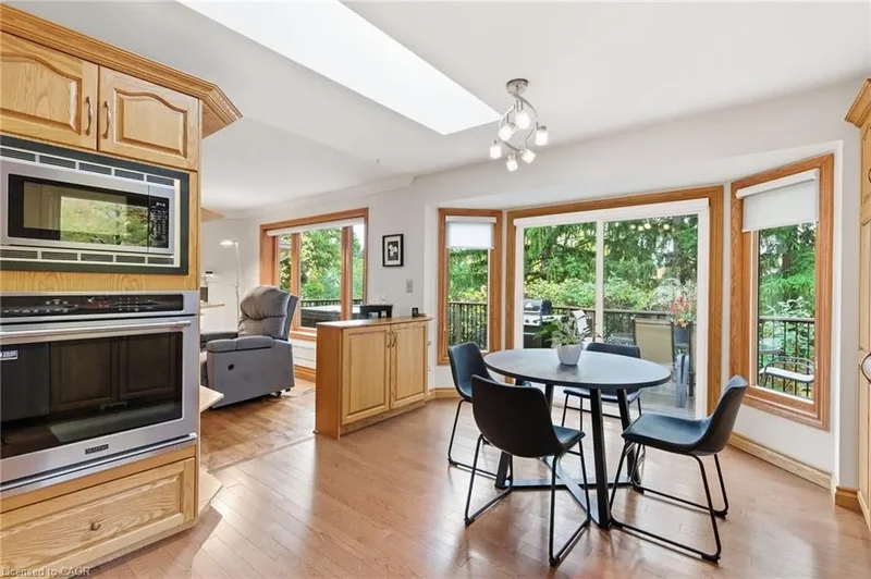 11 Mays Crescent, Waterdown, ON L0R 2H4, Hamilton, Ontario, Canada. - Photo 23
