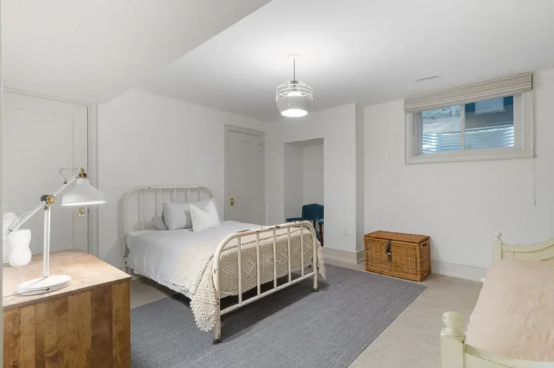 23 Lytton Blvd, Toronto, Ontario, Canada. - Photo 28
