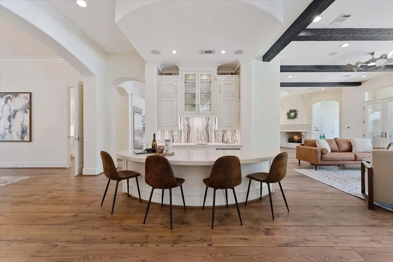 5506 Russett Drive, Houston, TX 77056, Houston, Texas, United States. - Photo 20
