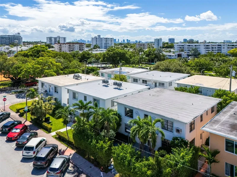7320 Carlyle Ave, Miami Beach, Florida, United States. - Photo 14