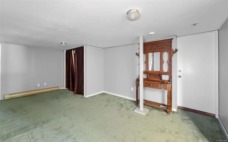 2895 Lansdowne Rd, Oak Bay, British Columbia, Canada. - Photo 50