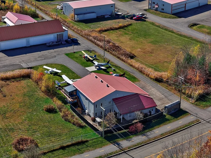 1 Rue du Norseman, Lachute, Quebec, Canada. - Photo 5