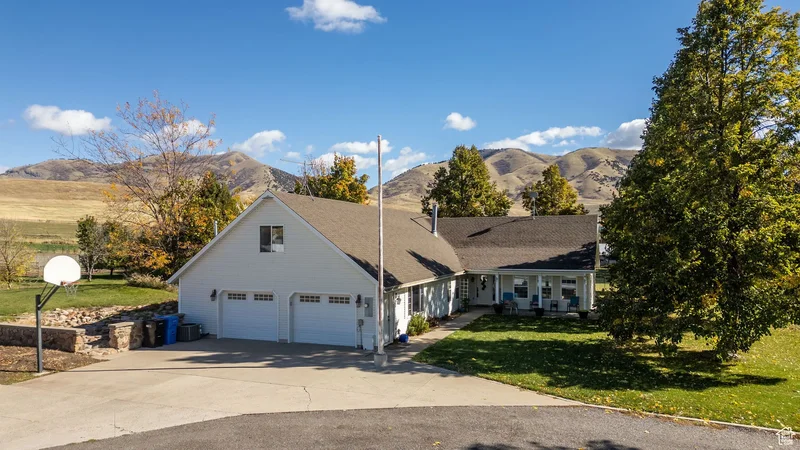 883 E 11000 S, Paradise, Utah, United States. - Photo 42