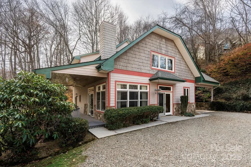 905 Old Fiddle Road, Waynesville, Nc, 28786