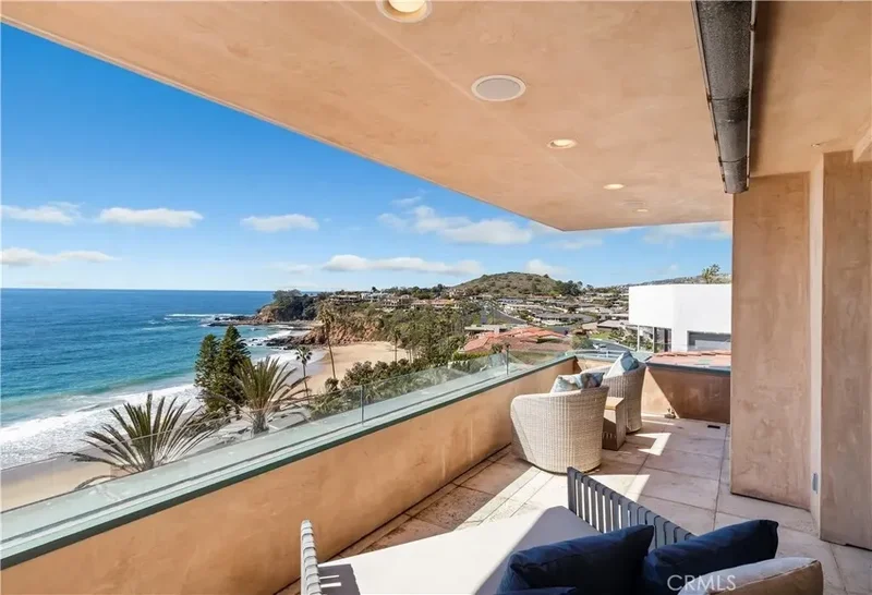145 EMERALD BAY, Laguna Beach, California, United States. - Photo 33