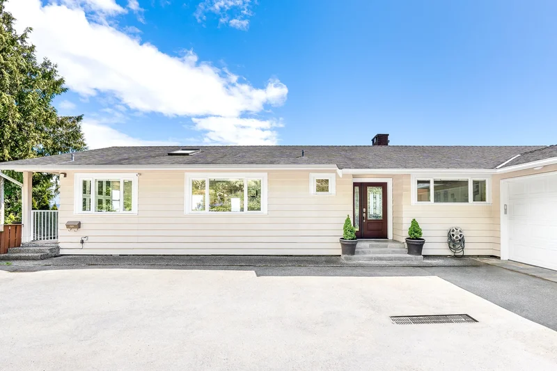930 Esquimalt Ave, West Vancouver, BC V7T 1J8, Canada, West Vancouver, British Columbia, Canada. - Photo 4