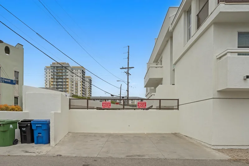 3503 Esplanade, Marina del Rey, California, United States. - Photo 32