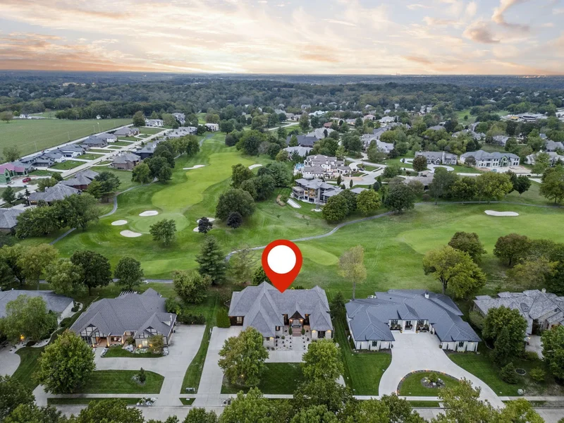 5613 S Dunrobin Drive, Springfield, MO 65809, Springfield, Missouri, United States. - Photo 26