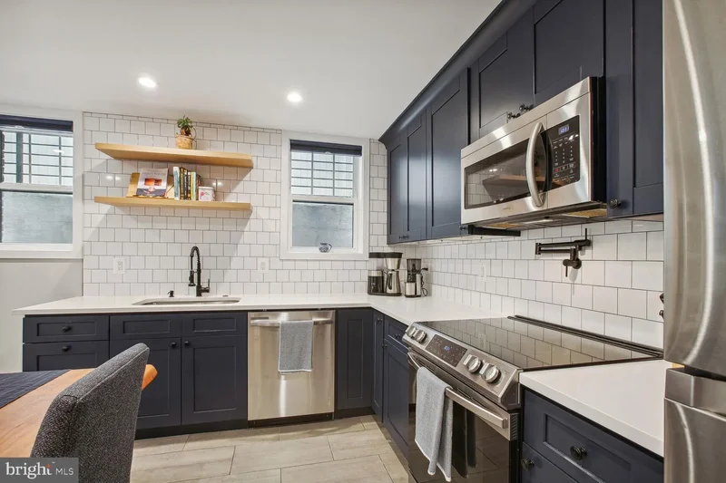216 T ST NE, Washington, District of Columbia, United States. - Photo 5