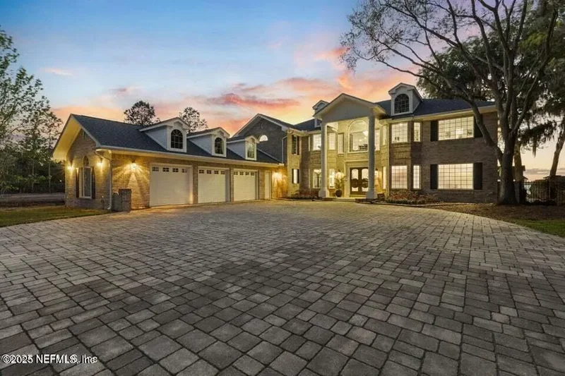 12926 RIVERPLACE Court, Jacksonville, Florida, United States. - Photo 2