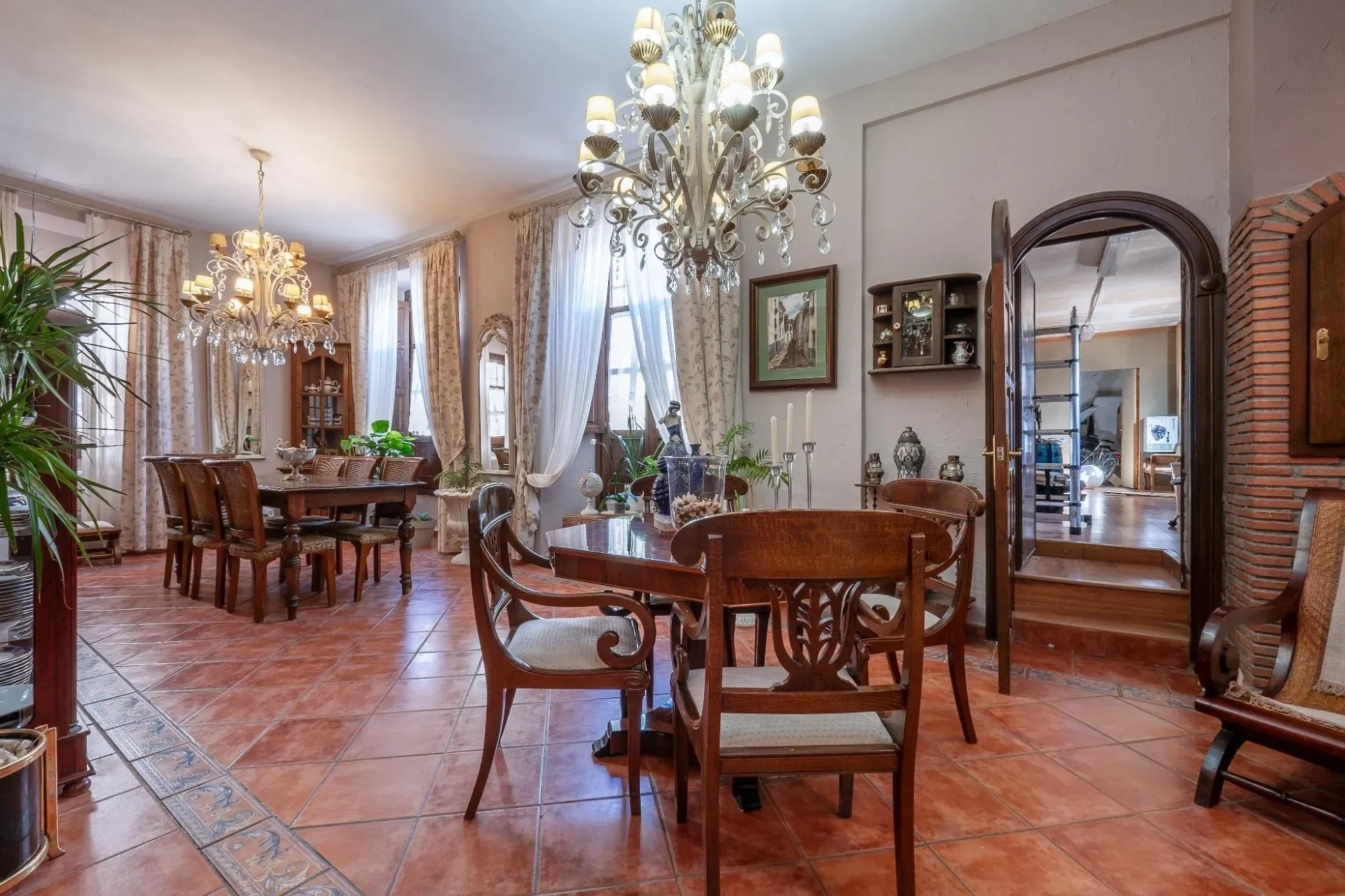 Gallery photo 8