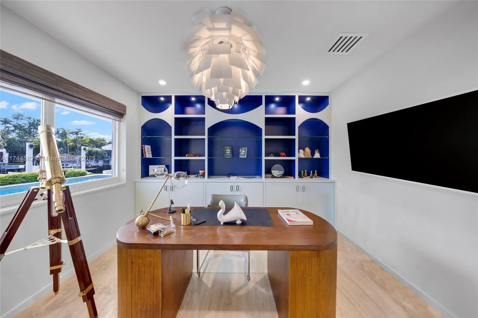 1250 NE 87th St, Miami, Florida, United States. - Photo 8