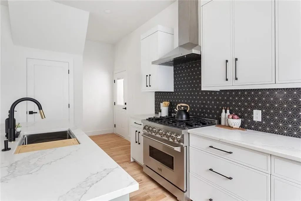 1044 Martin Street SE, Atlanta, Georgia, United States. - Photo 24