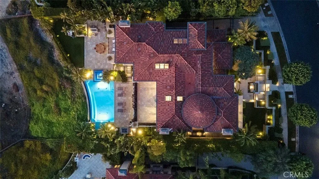 9 Sailcrest, Newport Beach, California, United States. - Photo 15