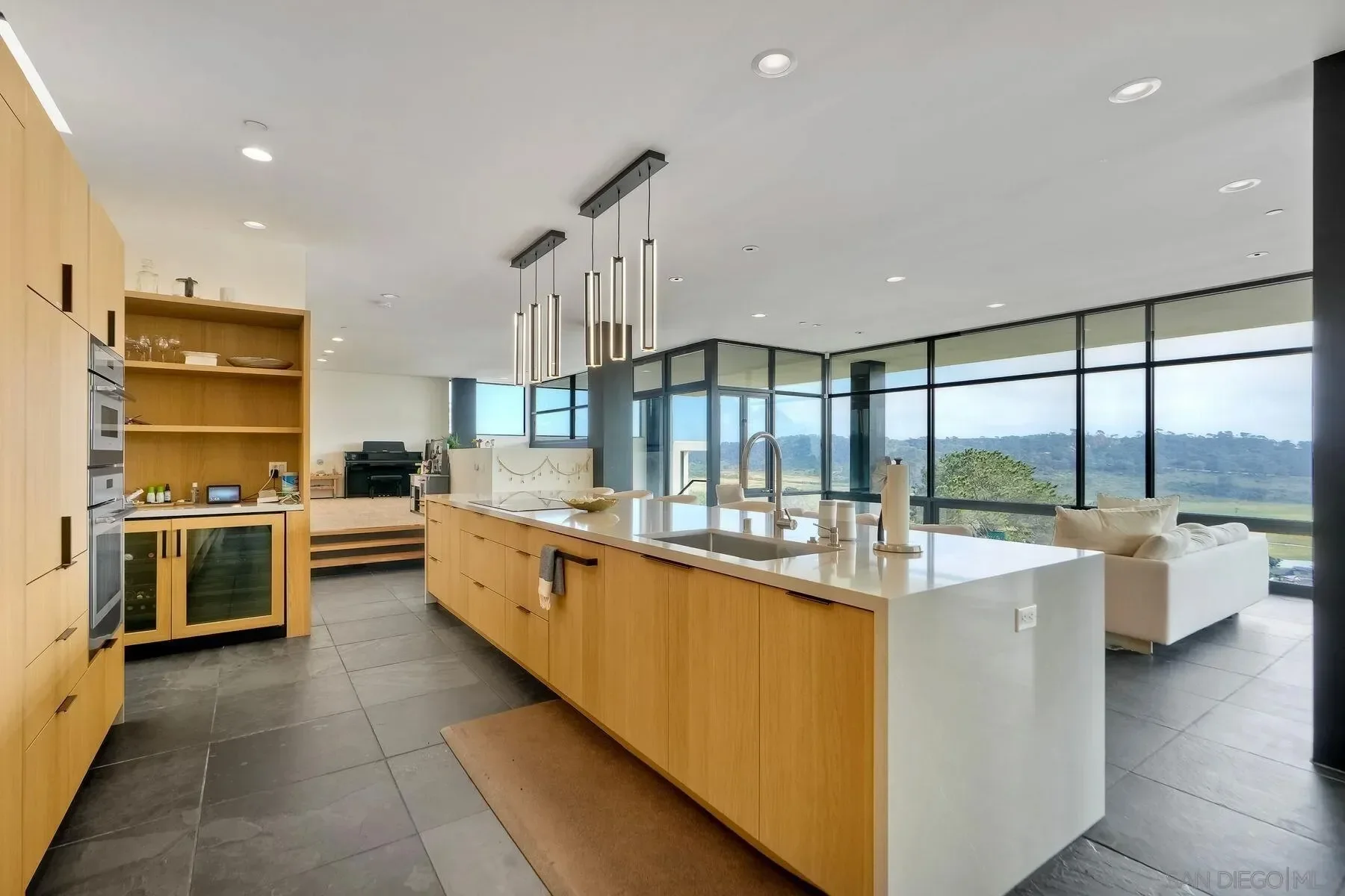 Gallery photo 11