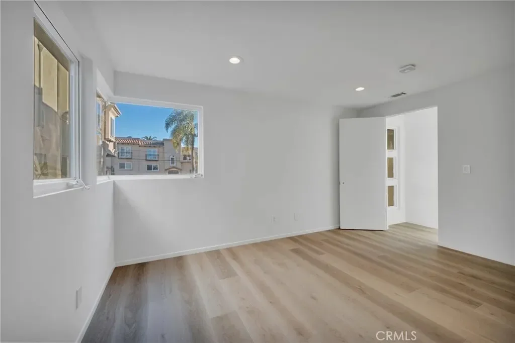 514 Ardmore, Hermosa Beach, California, United States. - Photo 21