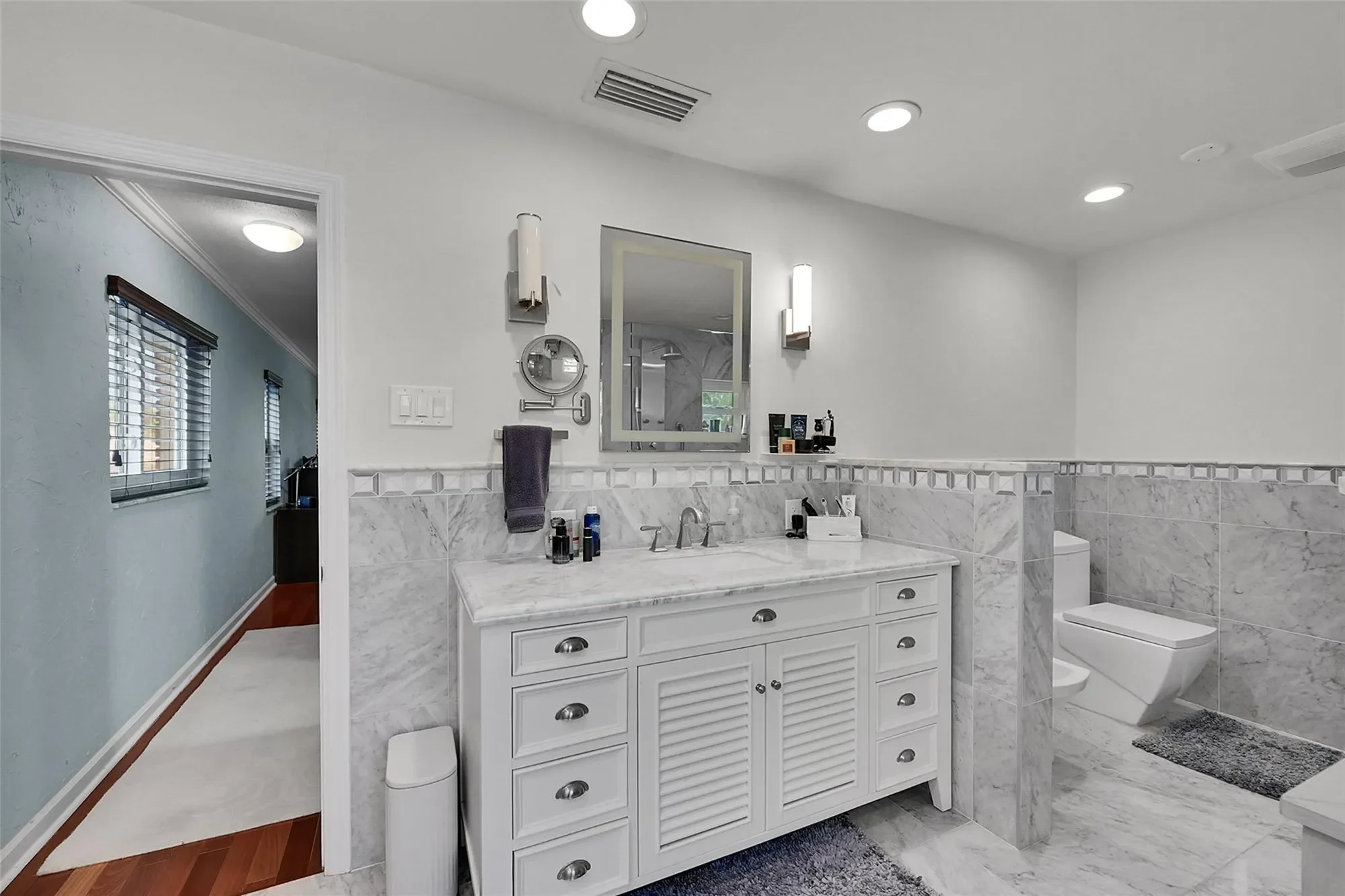 3999 NE 15th Ave, Oakland Park, Florida, United States. - Photo 3