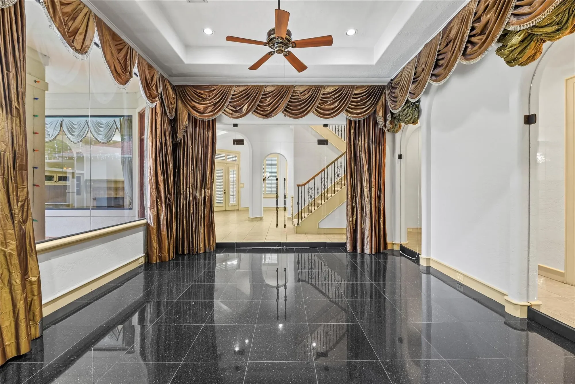 Gallery photo 5