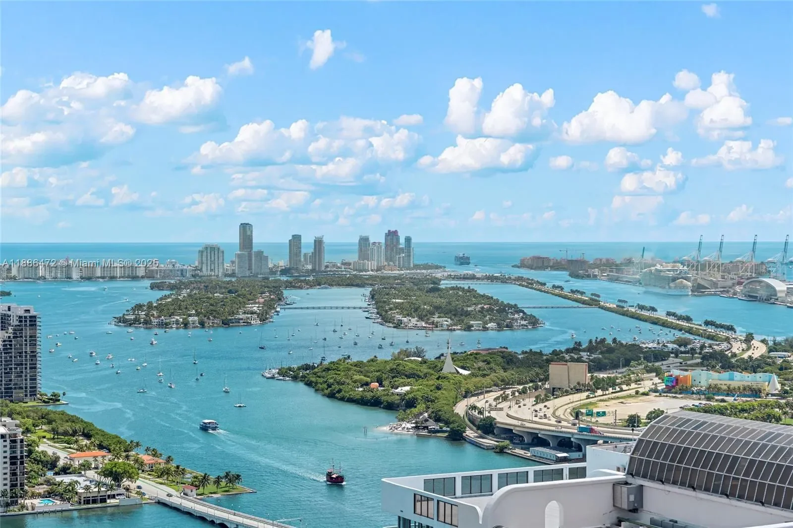 1750 N Bayshore Dr, Miami, Florida, United States. - Photo 18