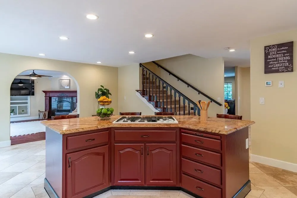 6020 Sherry Lee Lane, Salinas, California, United States. - Photo 14