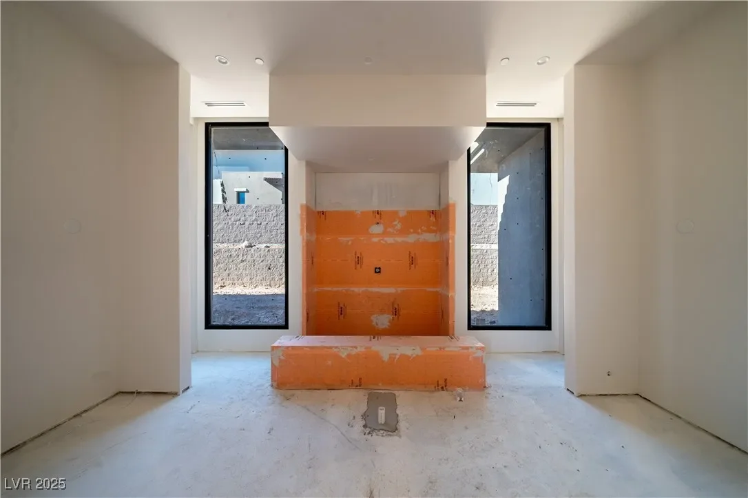 20 Olympia Canyon Way, Las Vegas, Nevada, United States. - Photo 13