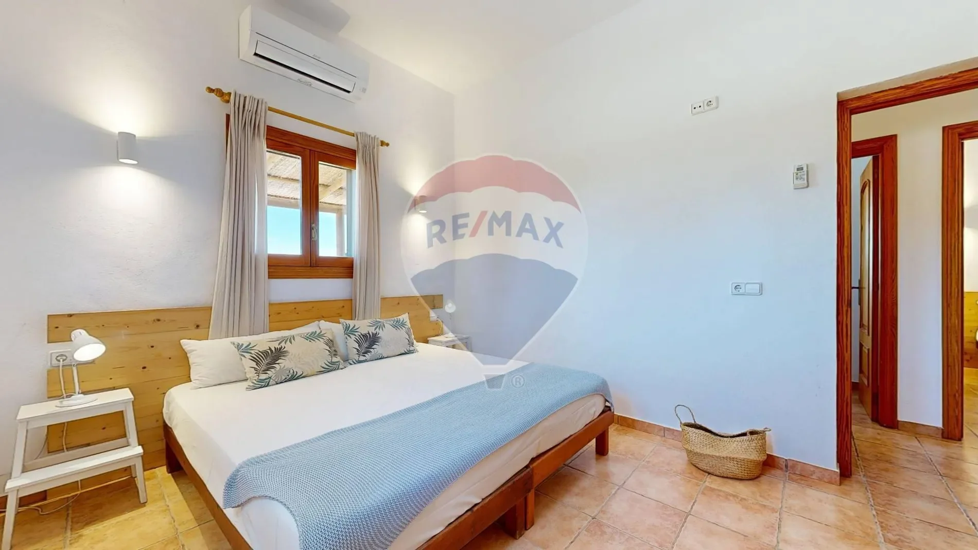 PC5R+88J Sant Francesc Xavier, Spagna, Formentera, Balearic Islands, Spain. - Photo 63
