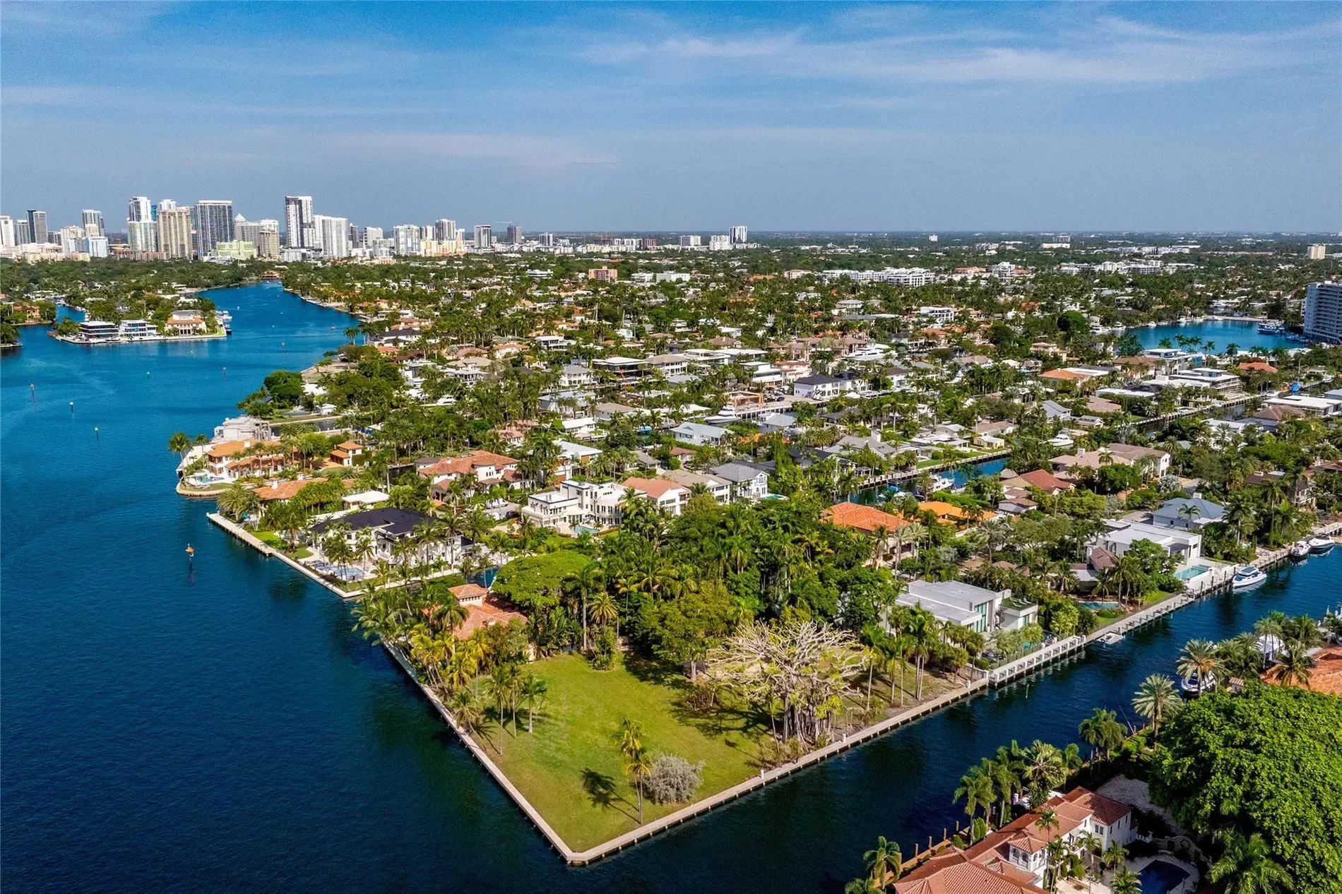 1000 Riviera Isle Dr, Fort Lauderdale, FL