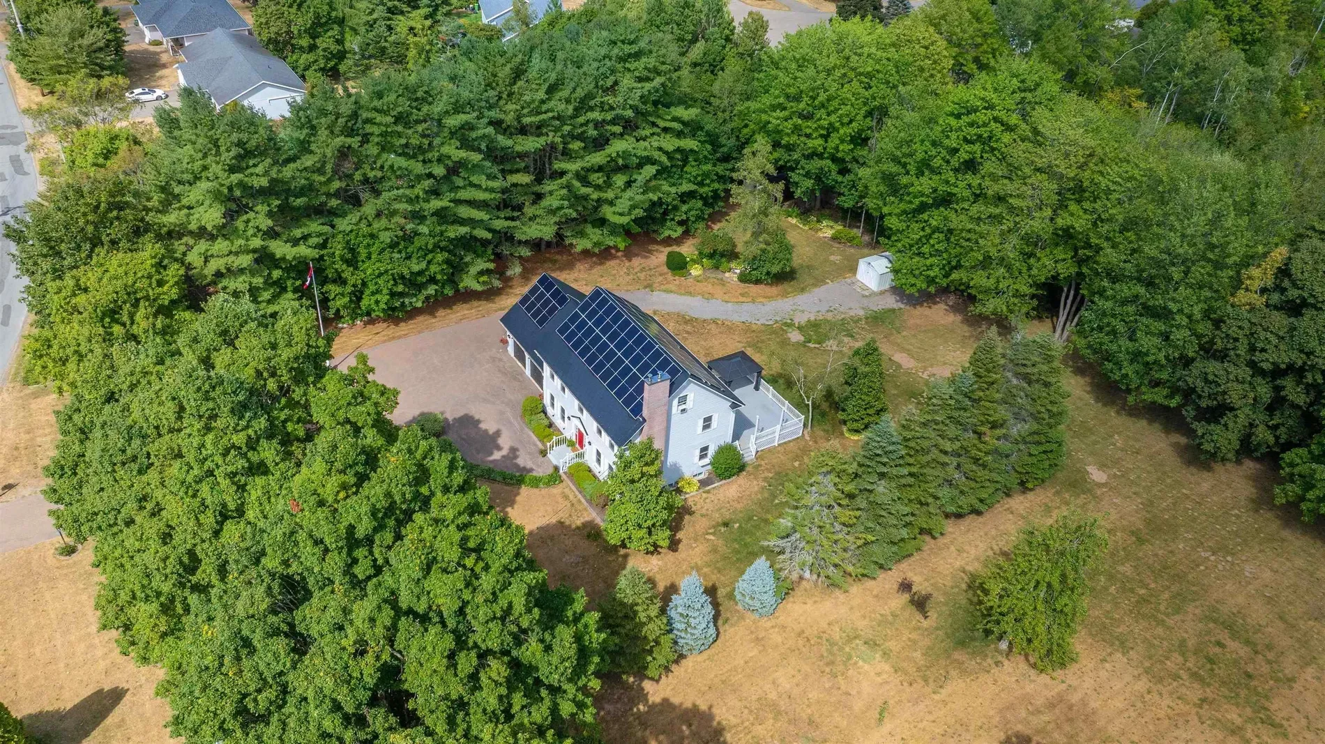 Exterior photo 11