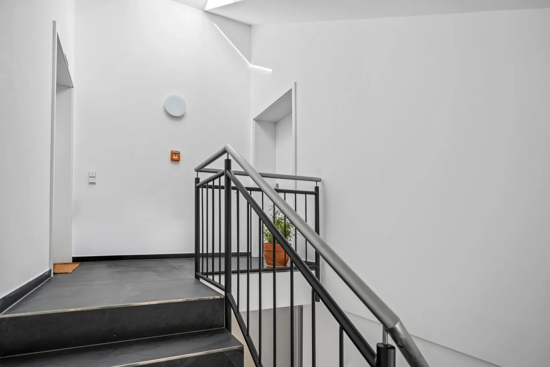 Mönchbergstraße 13e, 81825 München, Germany, Munich, Bavaria, Germany. - Photo 10