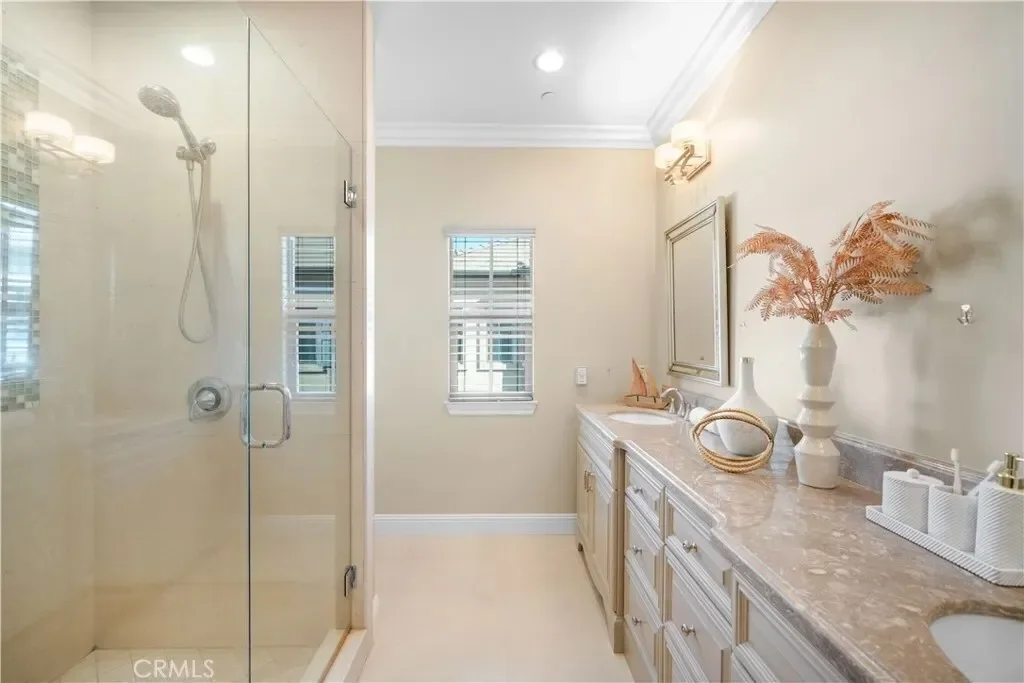 853 W Huntington B, Arcadia, California, United States. - Photo 26