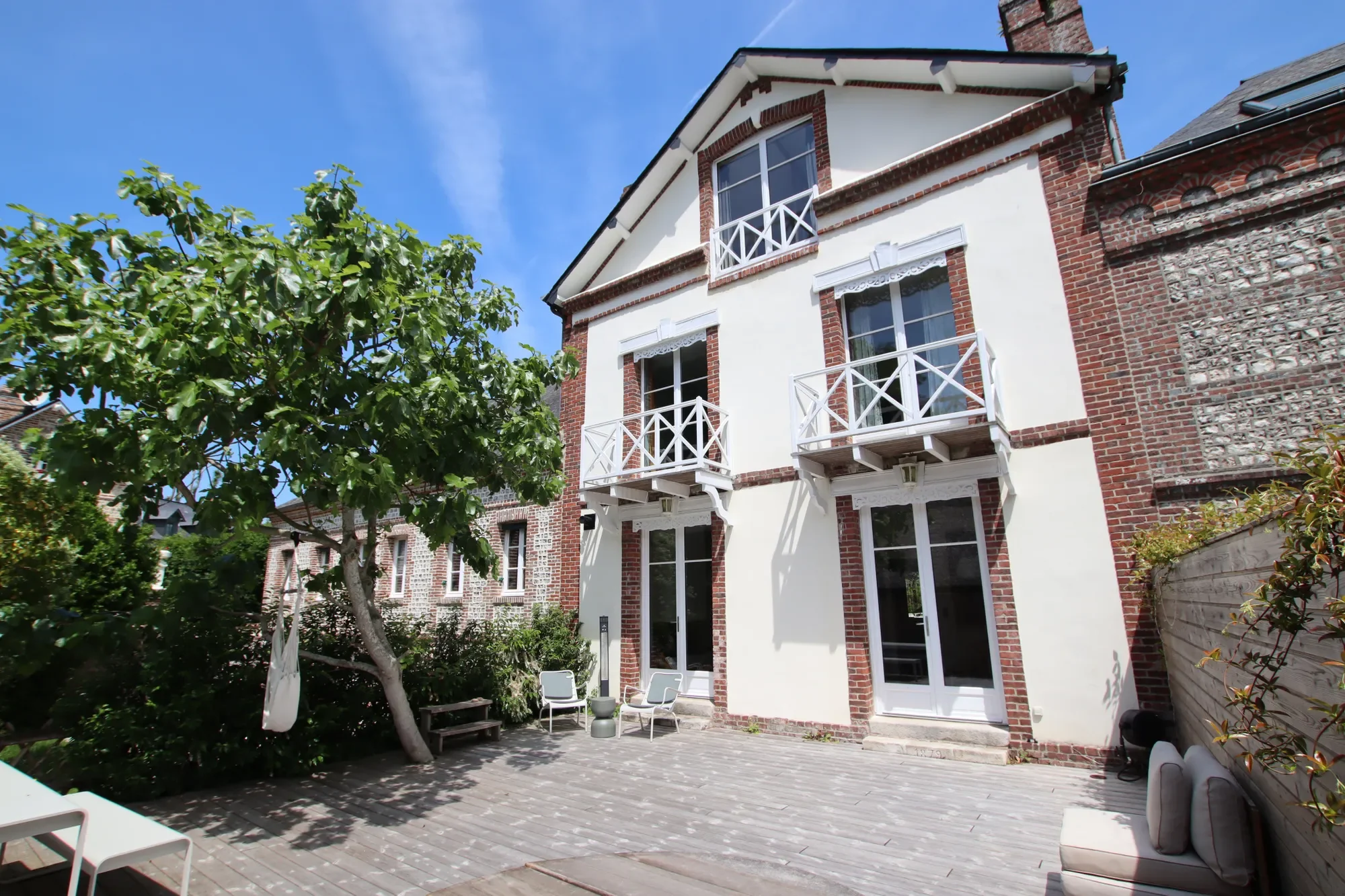 Veules-les-Roses, Normandy, France. - Photo 1