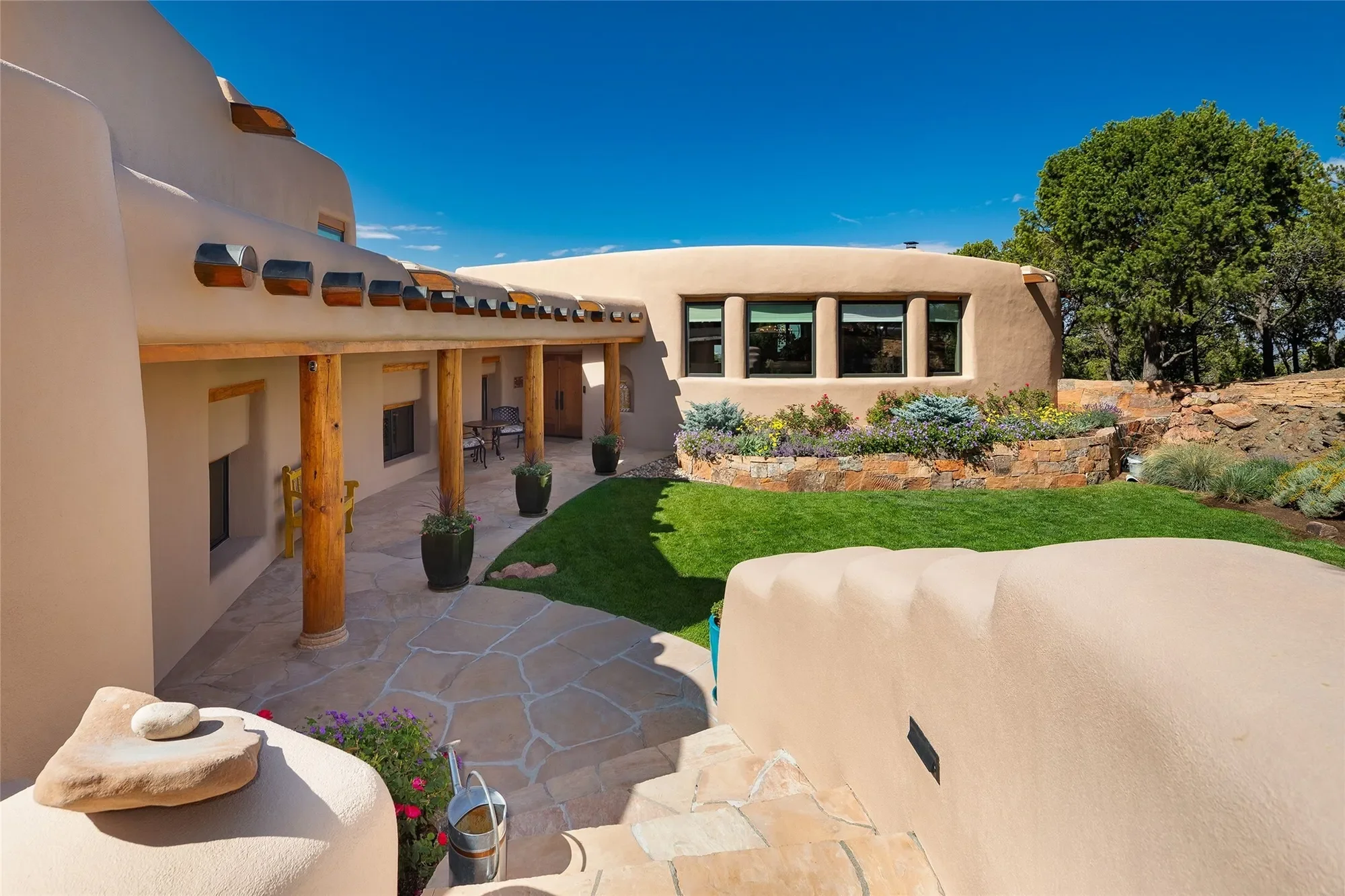 1233 N Summit Drive , Santa Fe, NM 87501, Santa Fe, New Mexico, United States. - Photo 28