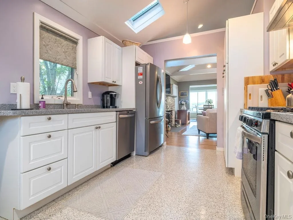 1020 Ruch Lane, Southold, New York, United States. - Photo 16