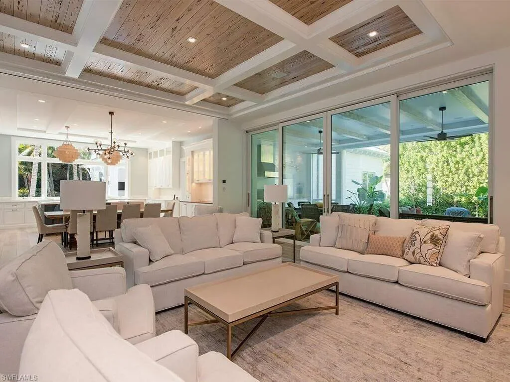 Naples, FL, 34102, USA, Naples, Florida, United States. - Photo 15