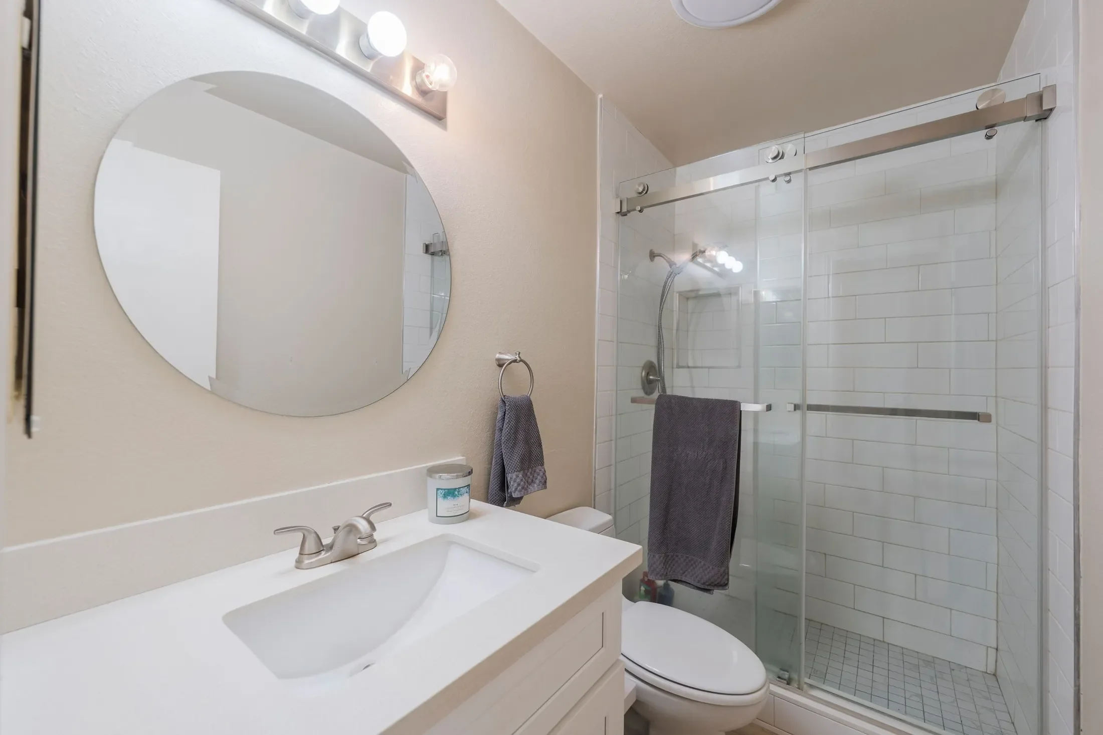 1108 Camino Real , Redondo Beach, CA 90277, Torrance, California, United States. - Photo 5