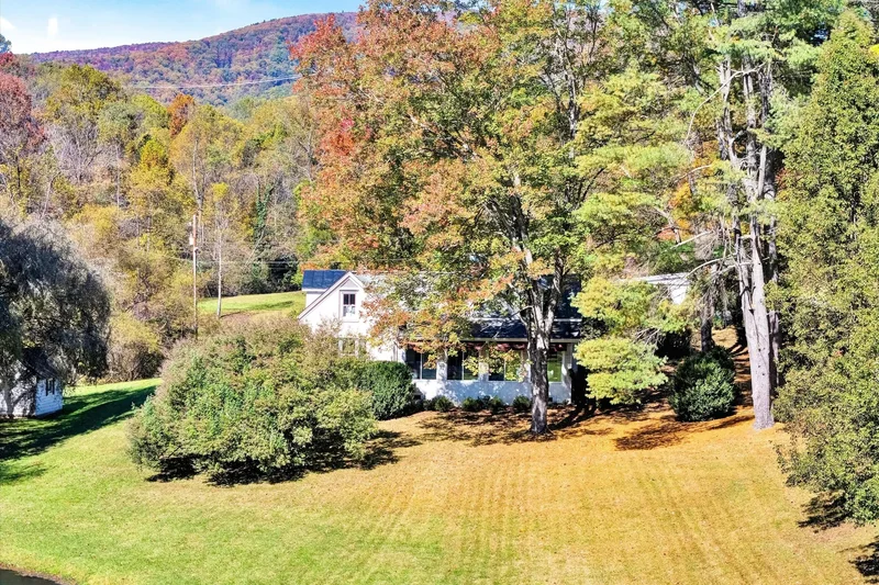 400 Walnut RD, Salem, VA, 24153, USA, Salem, Virginia, United States. - Photo 20