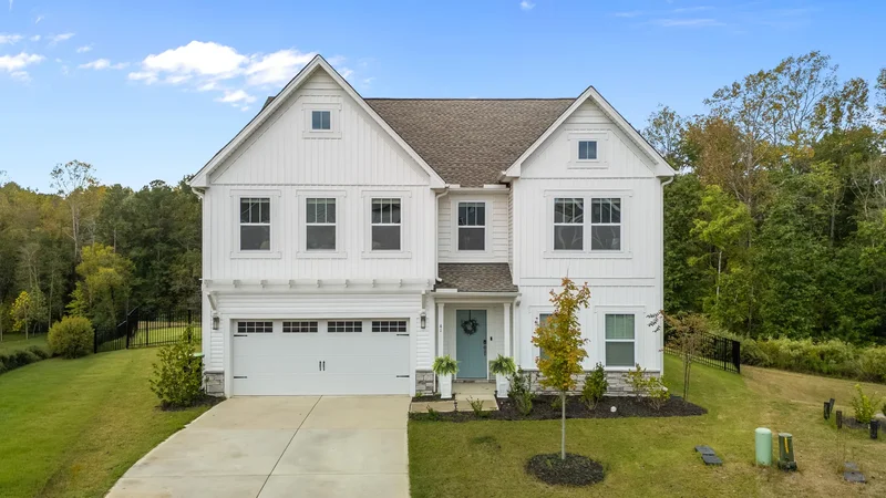 41 Capstone Drive, Clayton, Nc 27527