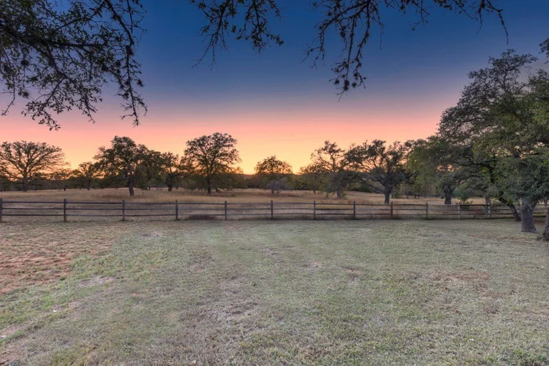 1129 Triple Creek Rd, Fredericksburg, TX 78624, Fredericksburg, Texas, United States. - Photo 64