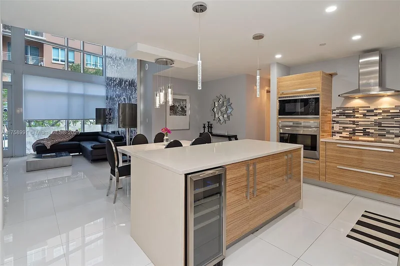 2020 N Bayshore Dr TH 104, Miami, Florida, United States. - Photo 40