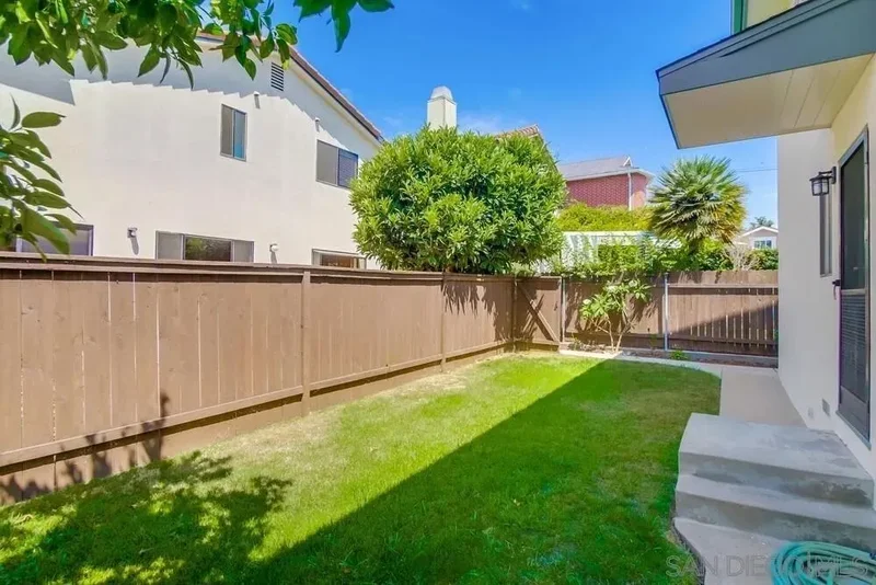 349-351 G Avenue, Coronado, California, United States. - Photo 15
