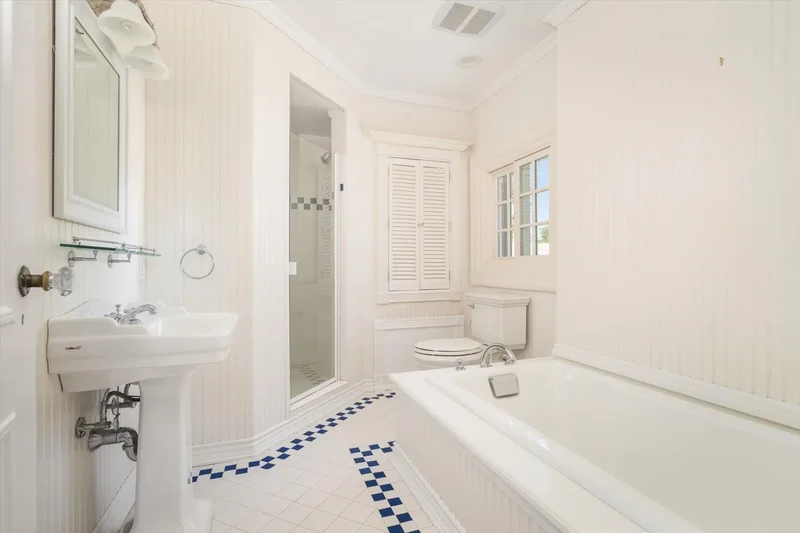 67 3rd Street, Garden City, NY 11530, Garden City, New York, United States. - Photo 37