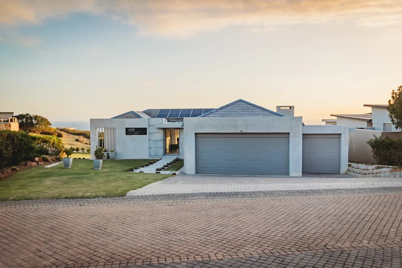 Herolds Bay, WC, Herolds Bay, Western Cape, South Africa. - Photo 22