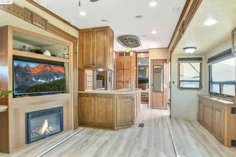23701 Marsh Creek Rd, Brentwood, California, United States. - Photo 5