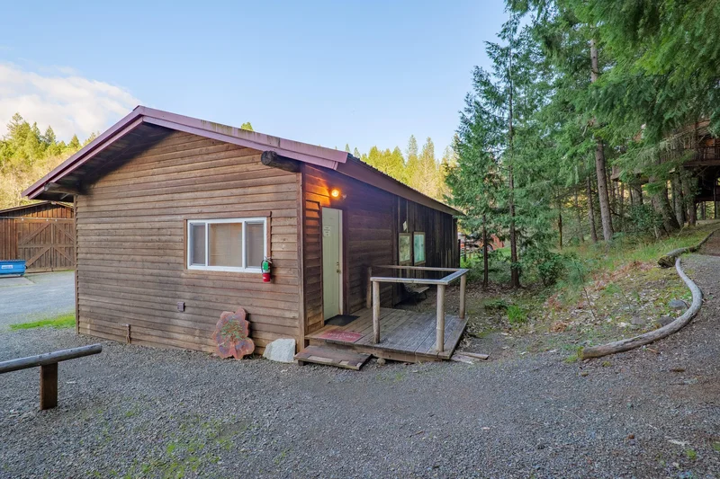 3305 Dick George, Cave Junction, OR, 97523, USA, Cave Junction, Oregon, United States. - Photo 27